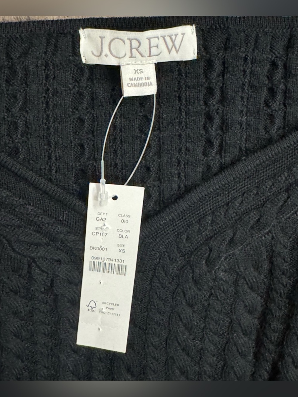 New! J.Crew Cable-knit wide V-neck sweater in merino wool - Picture 5 of 8